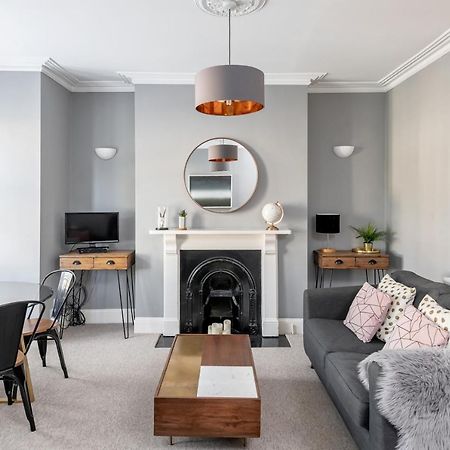 Modern & Spacious 2 Bedroom Maisonette Bath Exterior foto